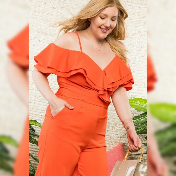 Off Shoulder Tulip Ruffle Jumpsuit - Picture 5 of 6